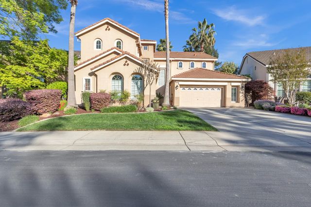 125 Flint Rock Ct, Roseville, CA 95747