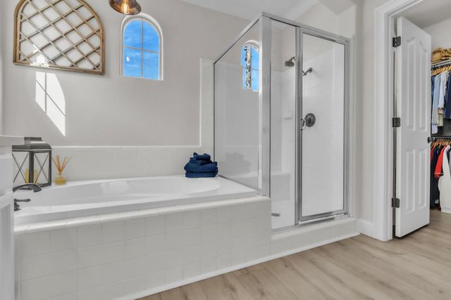 125 Flint Rock Ct, Roseville, CA 95747