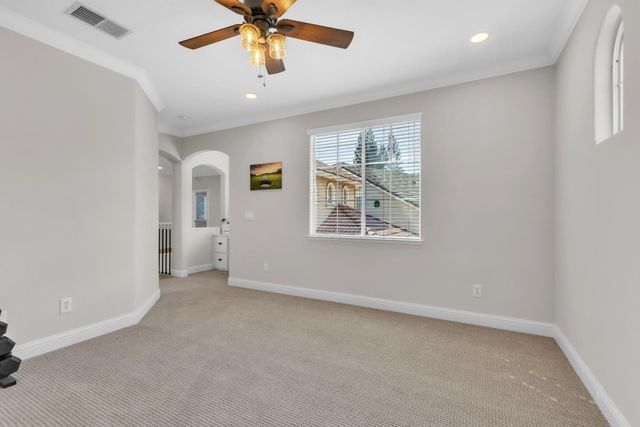 125 Flint Rock Ct, Roseville, CA 95747