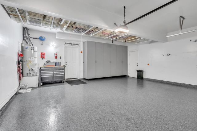 125 Flint Rock Ct, Roseville, CA 95747