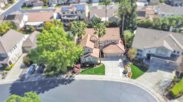 125 Flint Rock Ct, Roseville, CA 95747