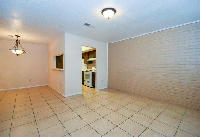 1504 Beaumont Road, Baytown, TX 77520