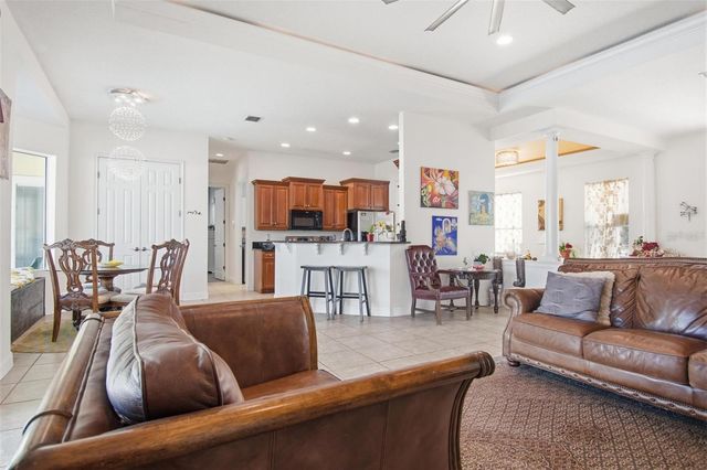 118 WHISPERING PINE DRIVE, Palm Coast, FL 32164