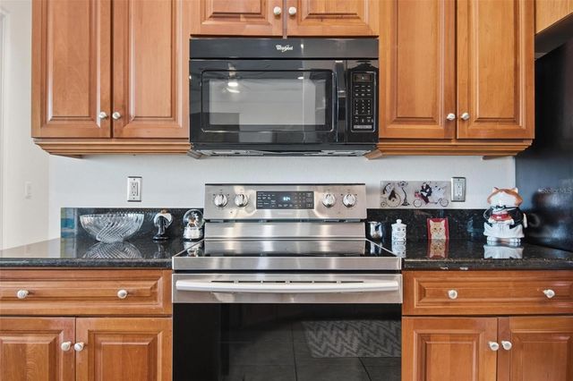 118 WHISPERING PINE DRIVE, Palm Coast, FL 32164