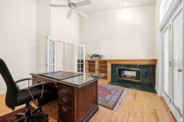 8506 S WILLOW CREEK DR, Sandy, UT 84093