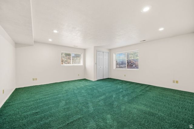 8506 S WILLOW CREEK DR, Sandy, UT 84093