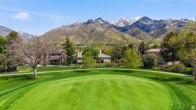 8506 S WILLOW CREEK DR, Sandy, UT 84093