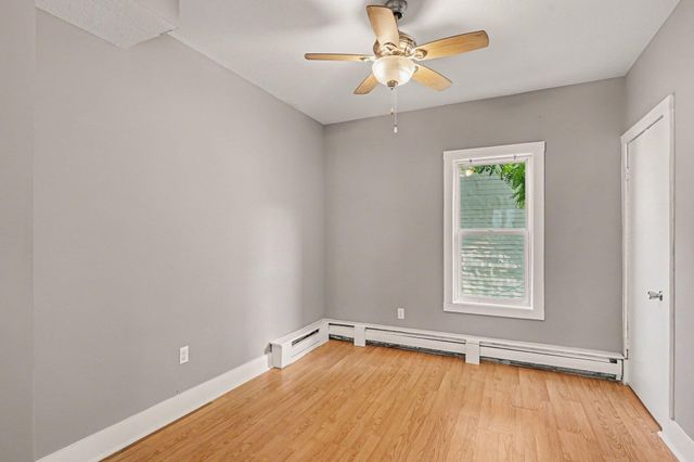 2600 University Avenue NE, Minneapolis, MN 55418