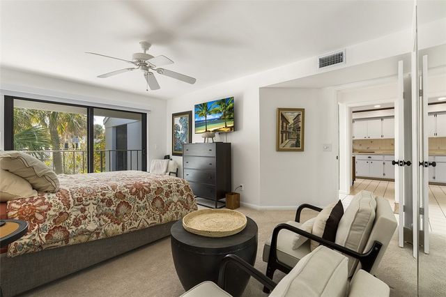 2155 Galleon Drive 4, Vero Beach, FL 32963