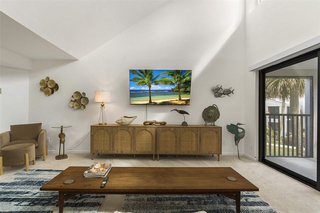 2155 Galleon Drive 4, Vero Beach, FL 32963