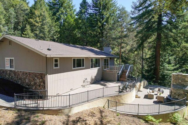 505 Thin Edge Road, Santa Cruz, CA 95065