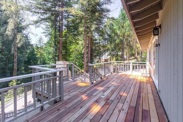 505 Thin Edge Road, Santa Cruz, CA 95065