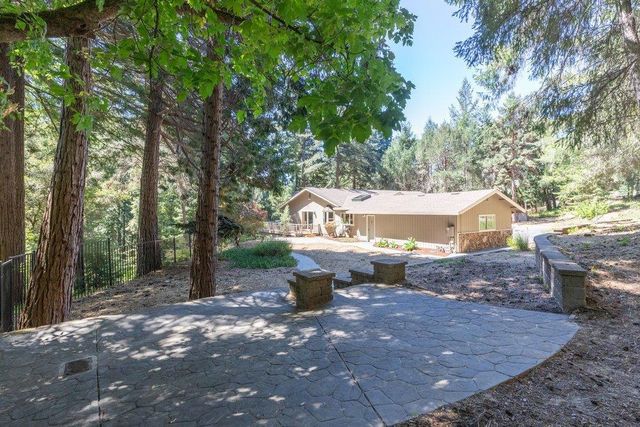 505 Thin Edge Road, Santa Cruz, CA 95065