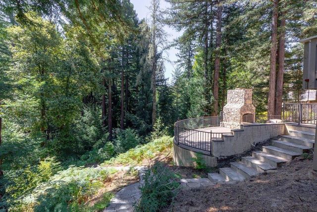 505 Thin Edge Road, Santa Cruz, CA 95065