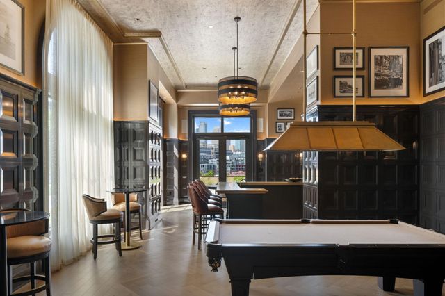 1111 W River Parkway 11C, Minneapolis, MN 55415