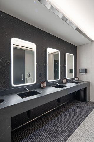 1111 W River Parkway 11C, Minneapolis, MN 55415