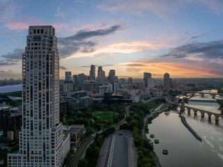 1111 W River Parkway 11C, Minneapolis, MN 55415