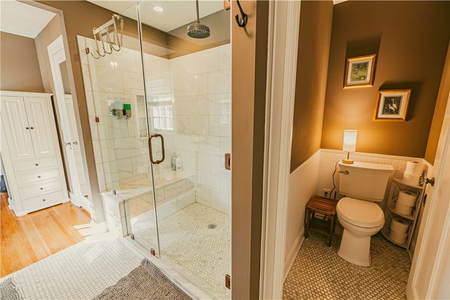 30 Harwood Lane, Pittsford, NY 14445
