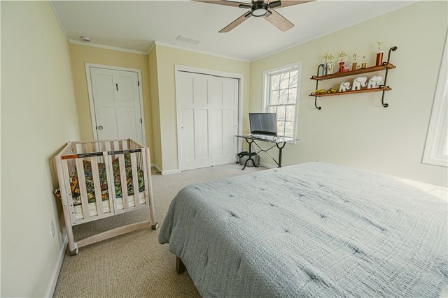 30 Harwood Lane, Pittsford, NY 14445