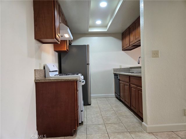 2755 W Ball Road 2, Anaheim, CA 92804