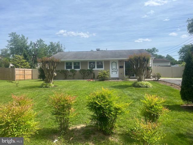 4111 LAWRENCE ST, Alexandria, VA 22309