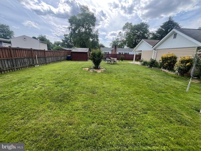 4111 LAWRENCE ST, Alexandria, VA 22309