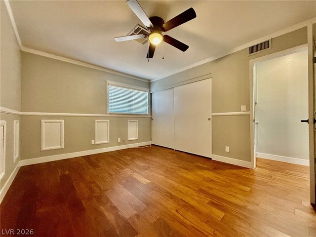 4220 Walhaven Court, Las Vegas, NV 89103