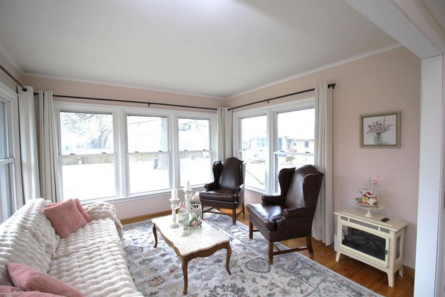 20906 Thiele Street, Saint Clair Shores, MI 48081