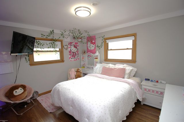 20906 Thiele Street, Saint Clair Shores, MI 48081