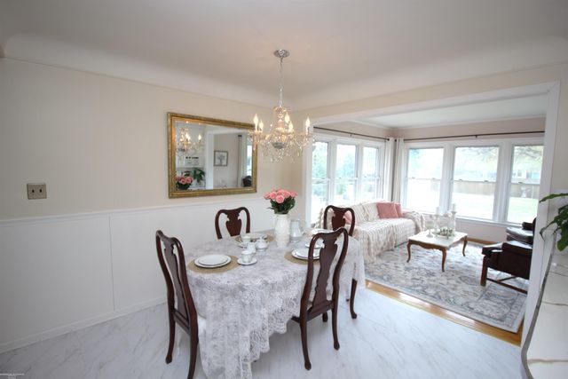 20906 Thiele Street, Saint Clair Shores, MI 48081