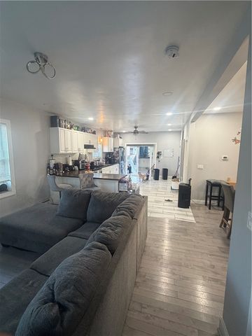 124 River Avenue, Providence, RI 02908