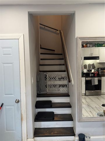 124 River Avenue, Providence, RI 02908