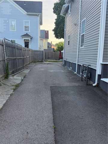 124 River Avenue, Providence, RI 02908