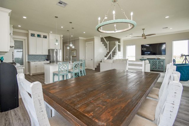 3125 Bay Ridge Drive, Palacios, TX 77465