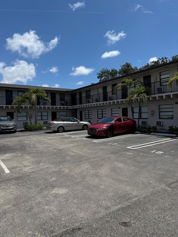 110 NW 7th Avenue 18, Pompano Beach, FL 33060