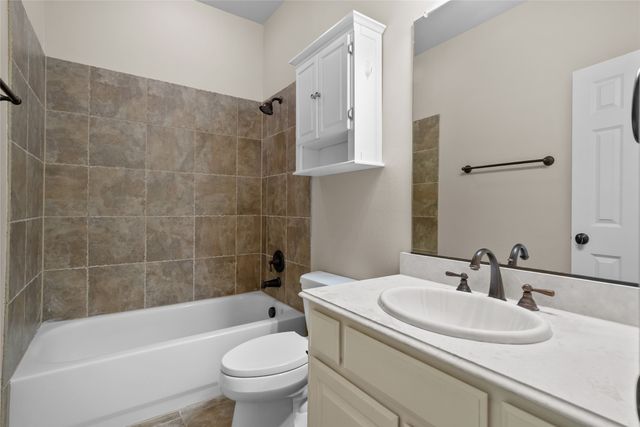 8491 Canyon Crossing, Lantana, TX 76226