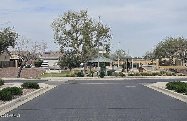 5616 W HIDALGO Avenue, Laveen, AZ 85339