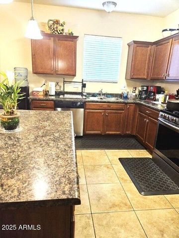 5616 W HIDALGO Avenue, Laveen, AZ 85339