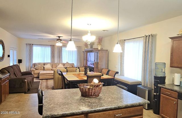 5616 W HIDALGO Avenue, Laveen, AZ 85339