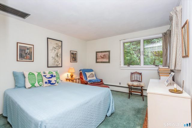 9 Huckleberry Drive South, Norwalk, CT 06850