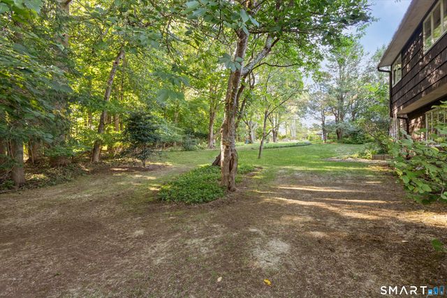 9 Huckleberry Drive South, Norwalk, CT 06850