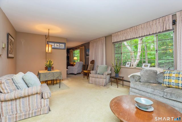 9 Huckleberry Drive South, Norwalk, CT 06850