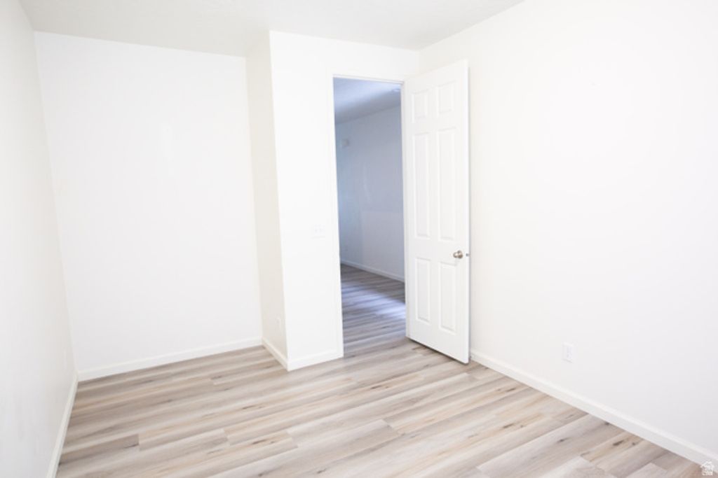 Image 3 of property listing at 1486 W 220 N, Pleasant Grove, UT 84062