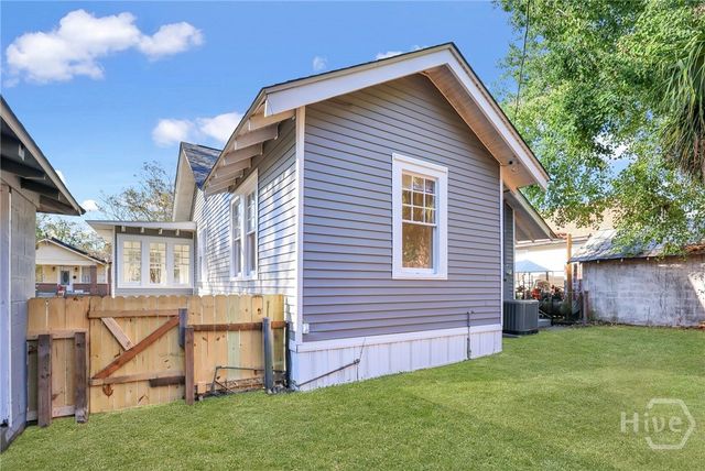 1122 E 40th Street, Savannah, GA 31404