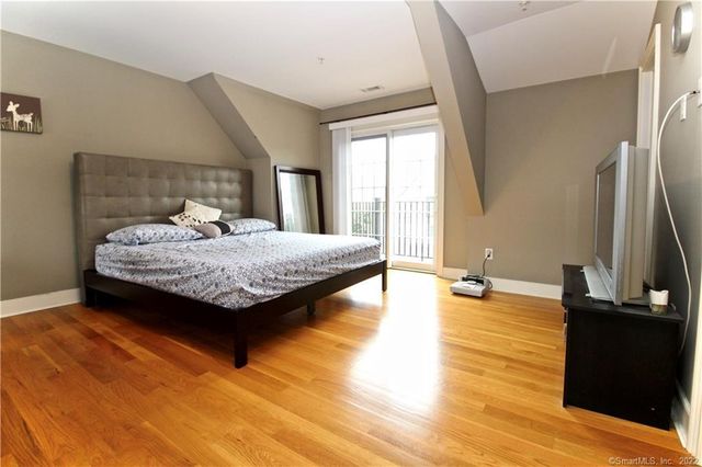 109 Forest Street 5, Stamford, CT 06901