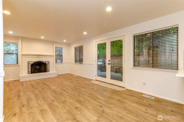 28803 184th Place SE, Kent, WA 98042