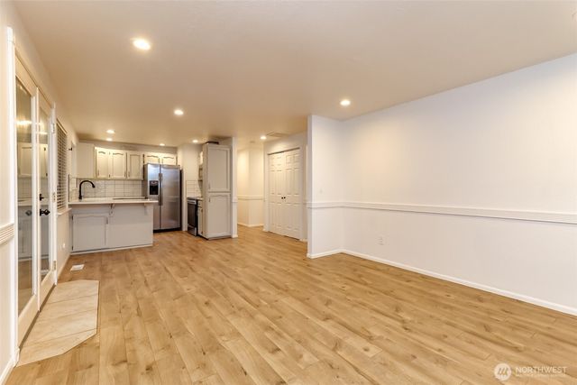 28803 184th Place SE, Kent, WA 98042