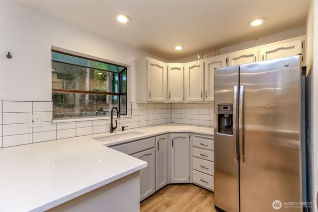 28803 184th Place SE, Kent, WA 98042