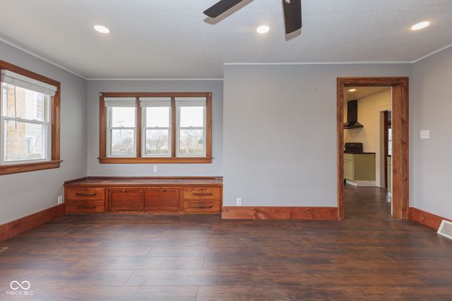 120 N Center Street, Eaton, IN 47338