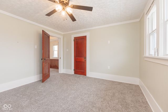 120 N Center Street, Eaton, IN 47338